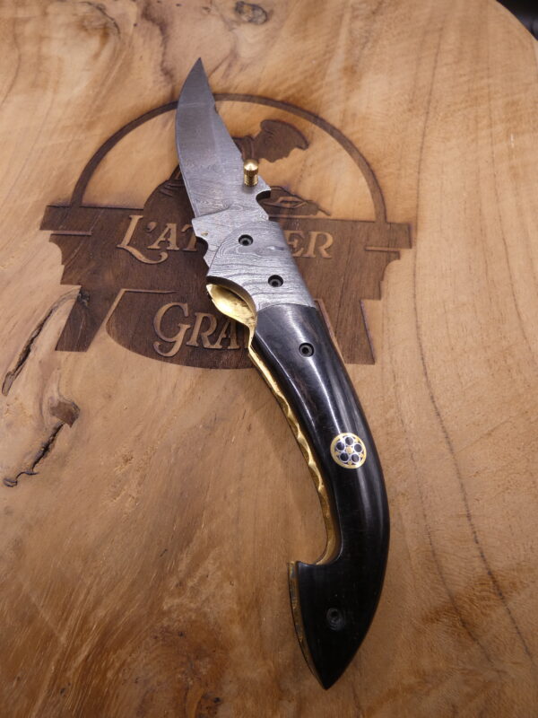 Couteau Élégant en Acier Damas – Coffret Cadeau