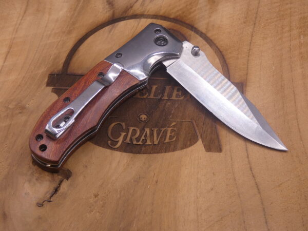 Couteau Pliant Polyvalent Outdoor