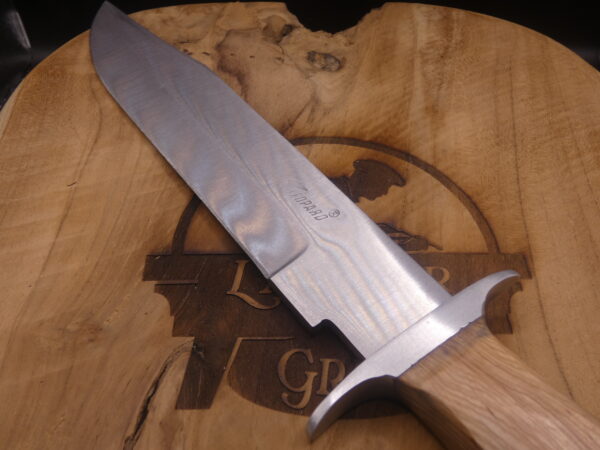 Couteau de chasse 33 cm Ranger – Bois de teck & étui cuir inclus