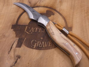 Couteau champignon teck avec cordon